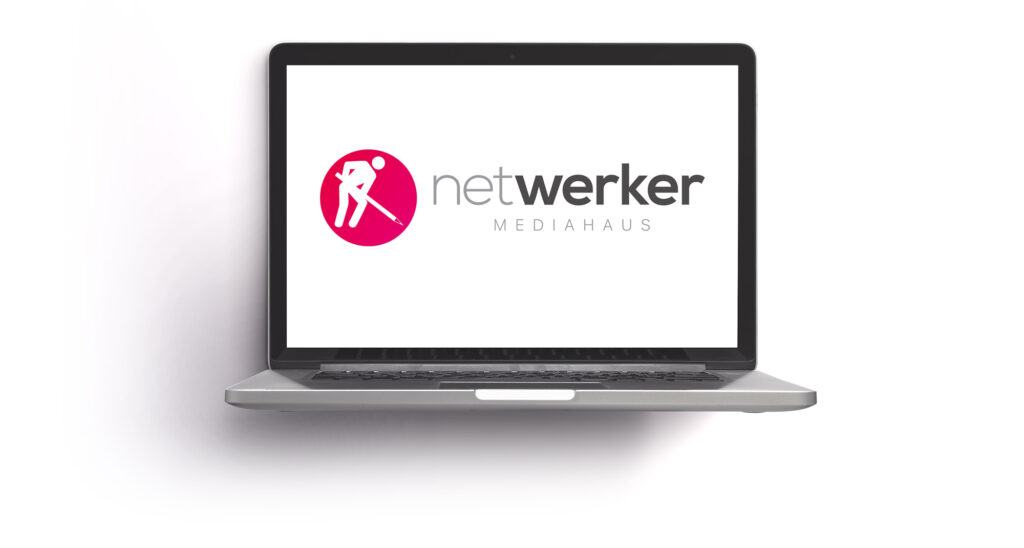 Laptop mit netWERKER Logo